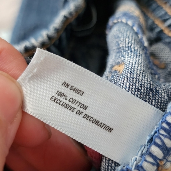 Baby Gap Embroidered Elephant Dark Wash Jeans Gir's Size 3-6M Infant Pants EUC - Picture 7 of 7